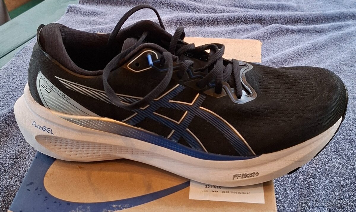 Asics Gel-Kayano 30,EU44.5 - 2