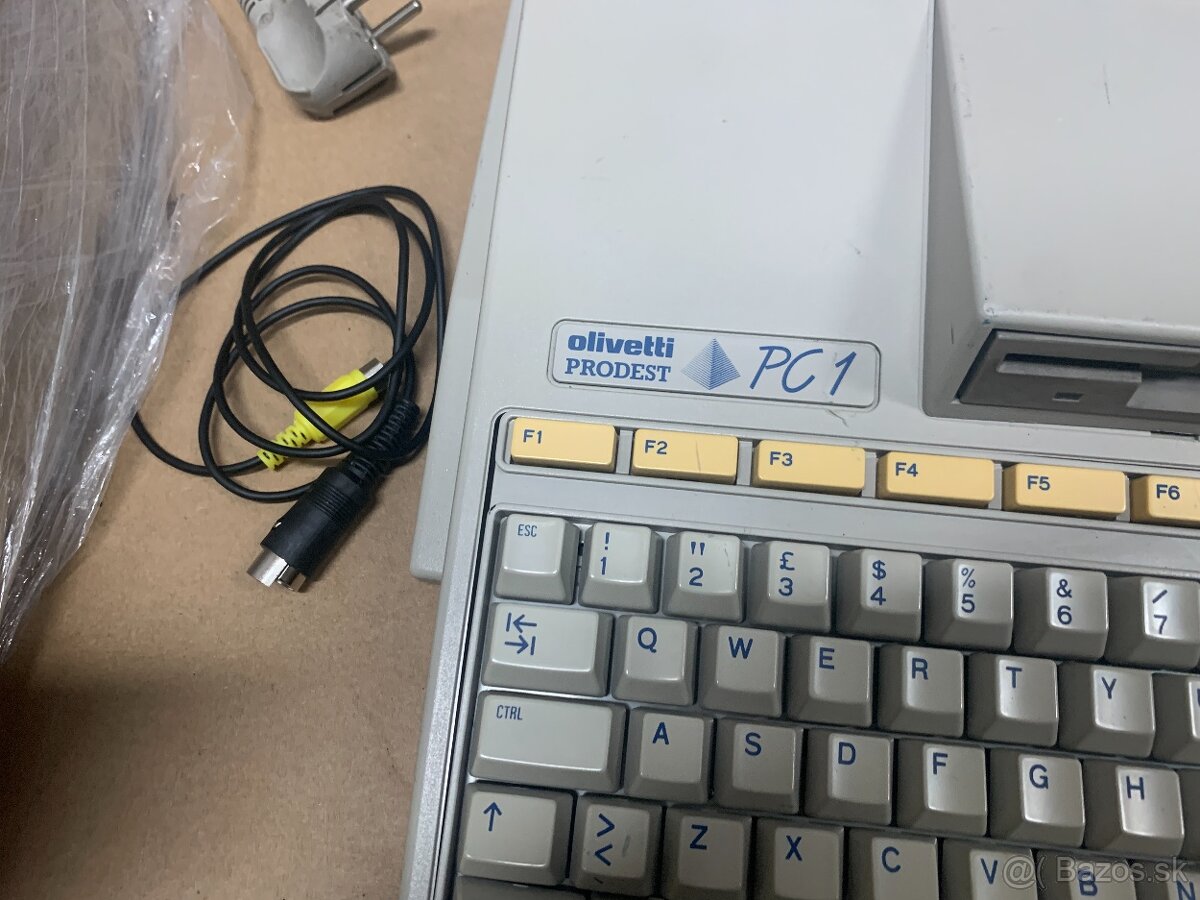 OLIVETTI PRODEST PC1 - 2