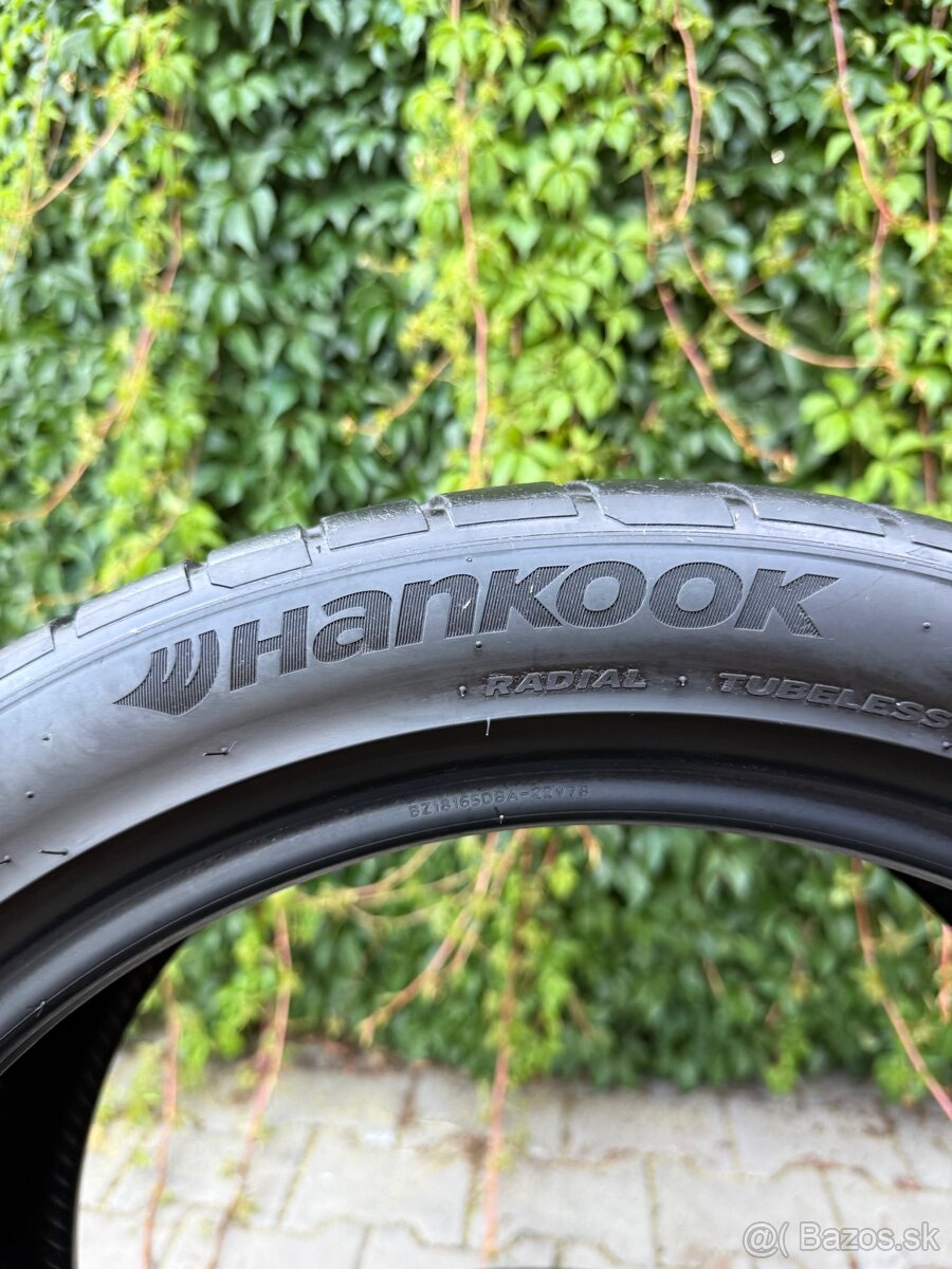 Pneumatiky Hankook 245/40R18 - 2