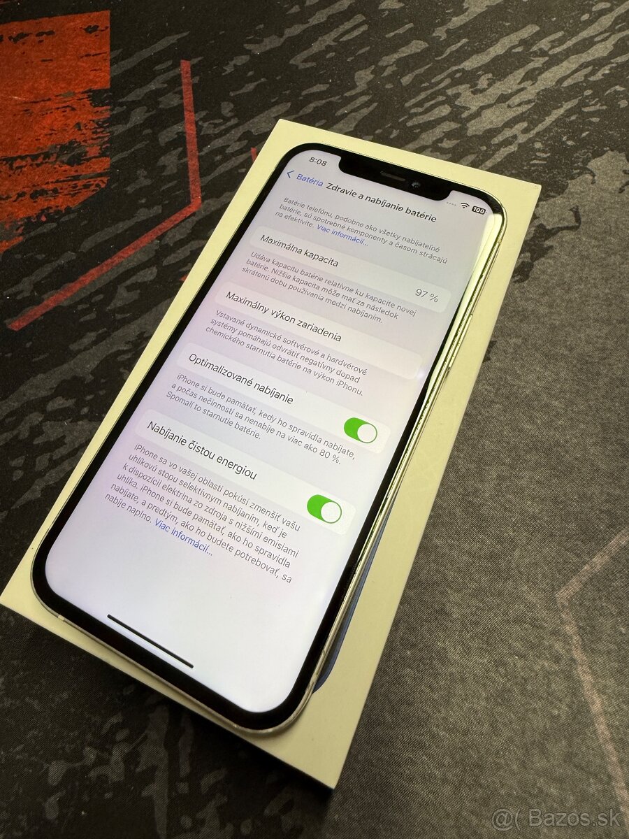 iPhone 12 64 GB - 2