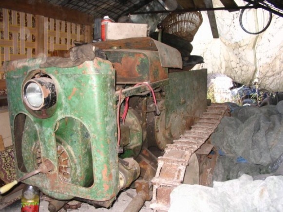 Agrostroj PT10 pásový traktor zháňam - 2