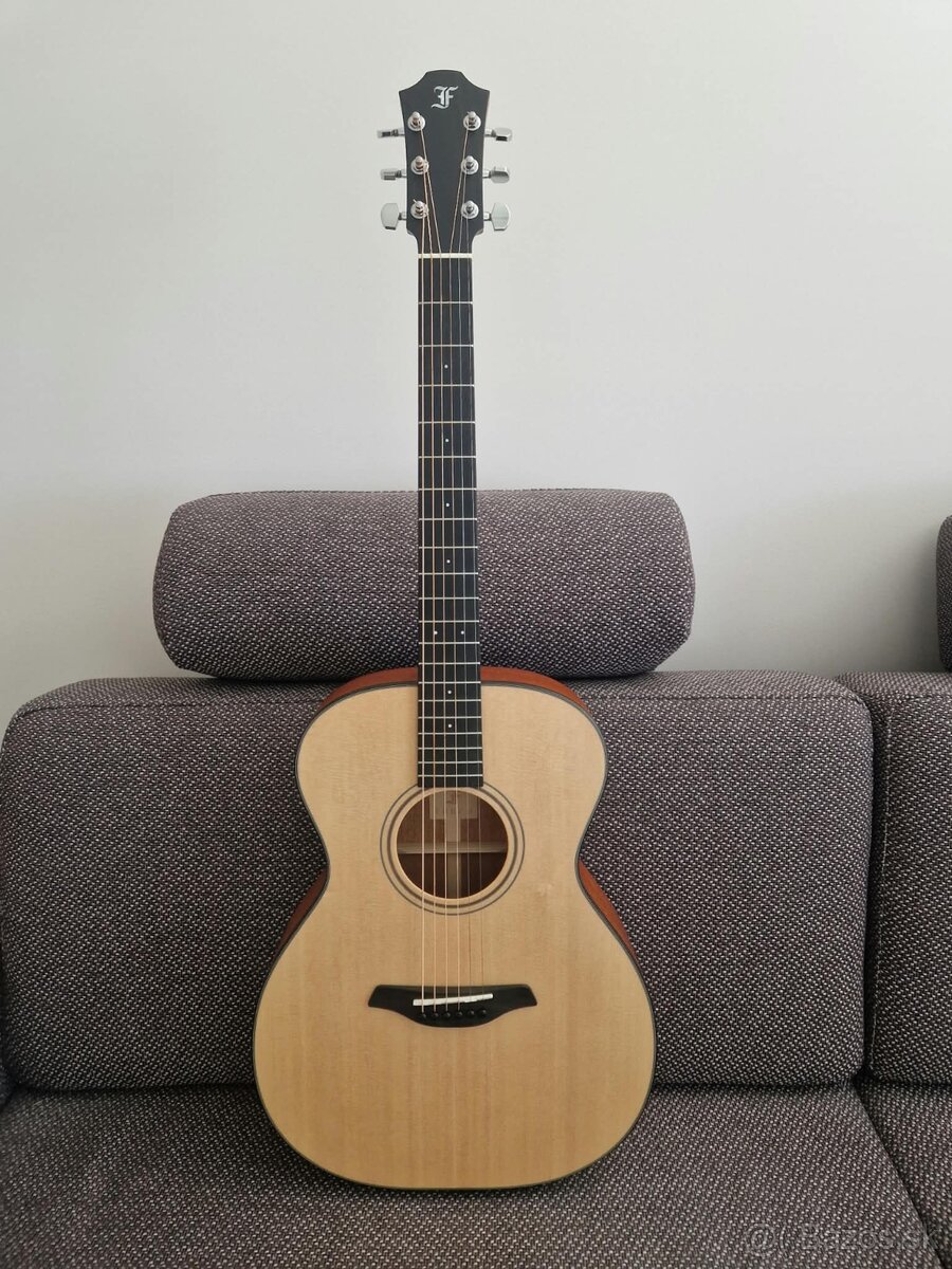 Celomasivna akusticka gitara Furch Green (OM-SM) - 2