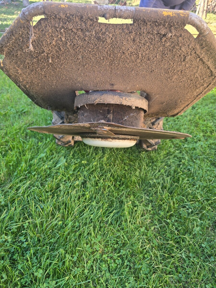 bubnová kosačka bez motora - 2