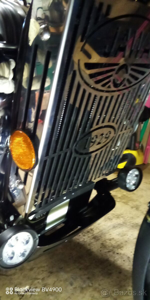 Jawa 300 CL, Pérák Kryt chladiče - 2