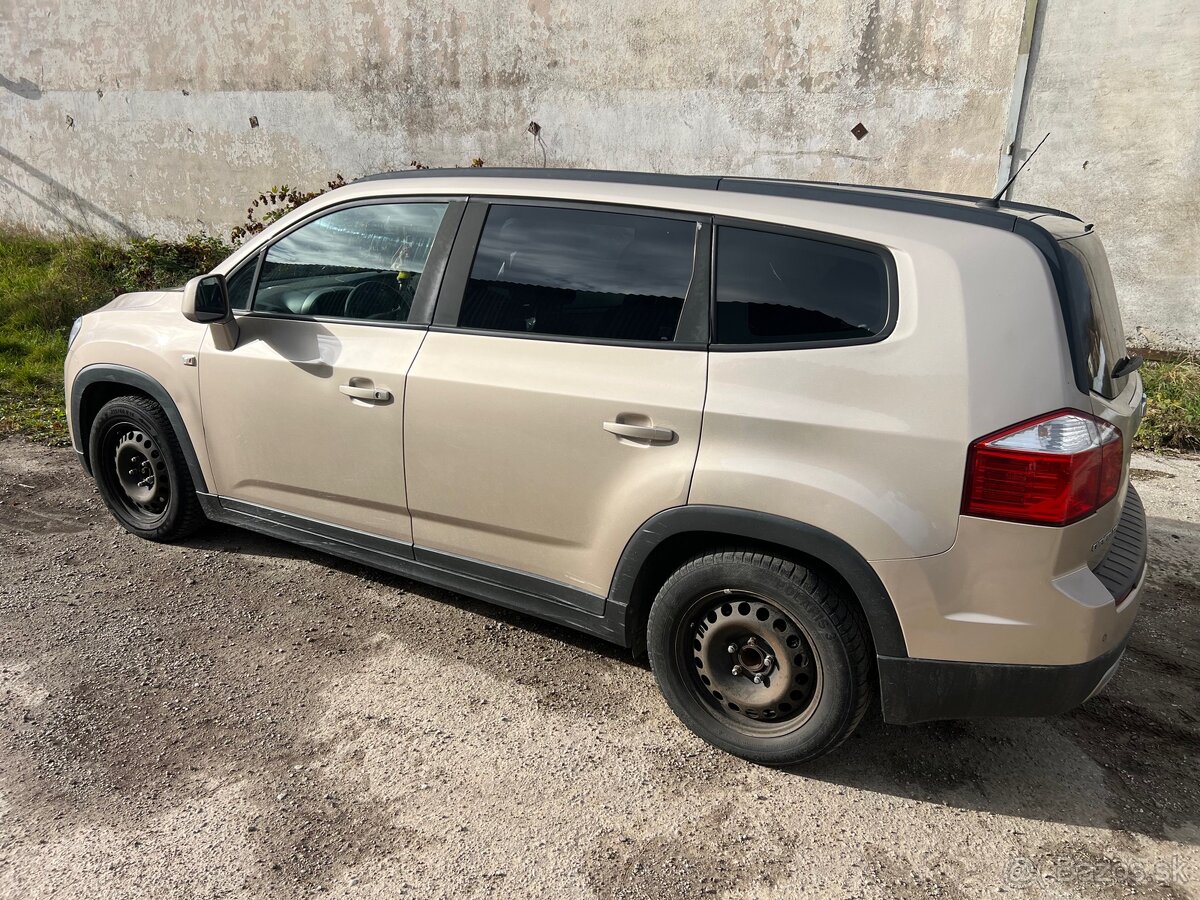 Chevrolet Orlando - 2