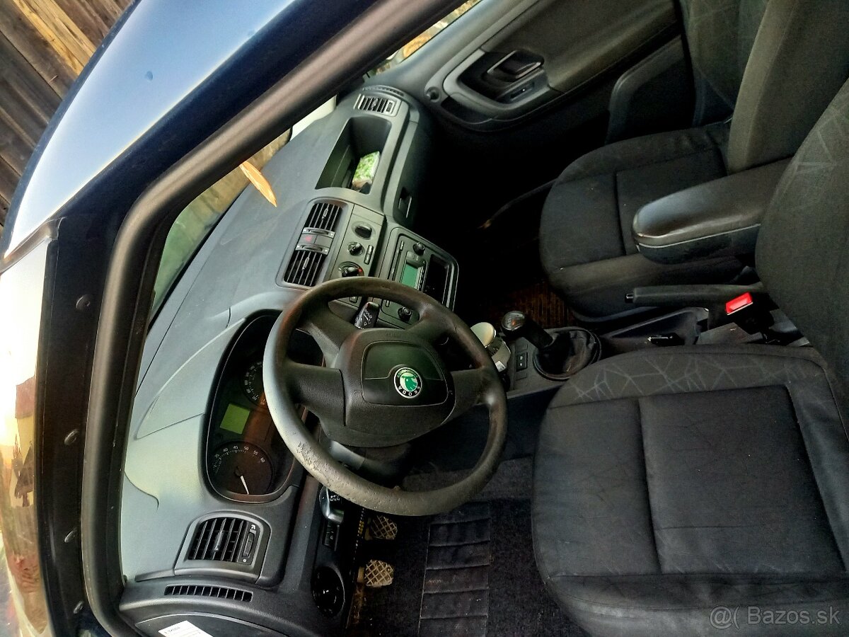 Skoda Fabia 1.6tdi 66kw - 2