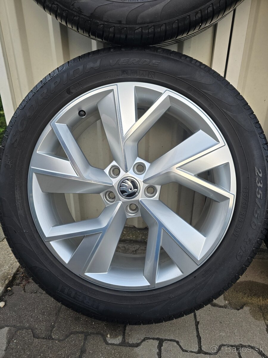 Letná sada 5x112 R19 original Škoda Kodiaq - 2