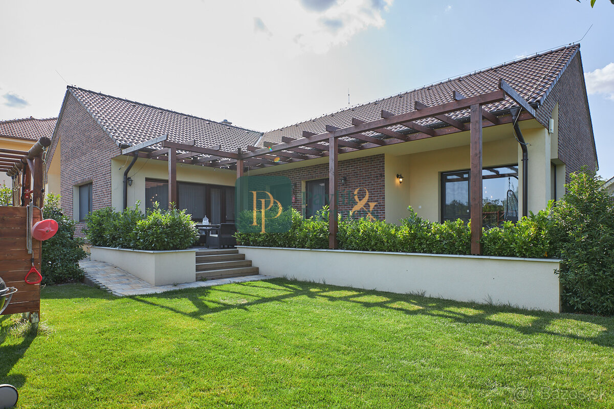 Predaj 5 izbový RD pri lese, pozemok 10á, EXKLUZÍVNE - 2