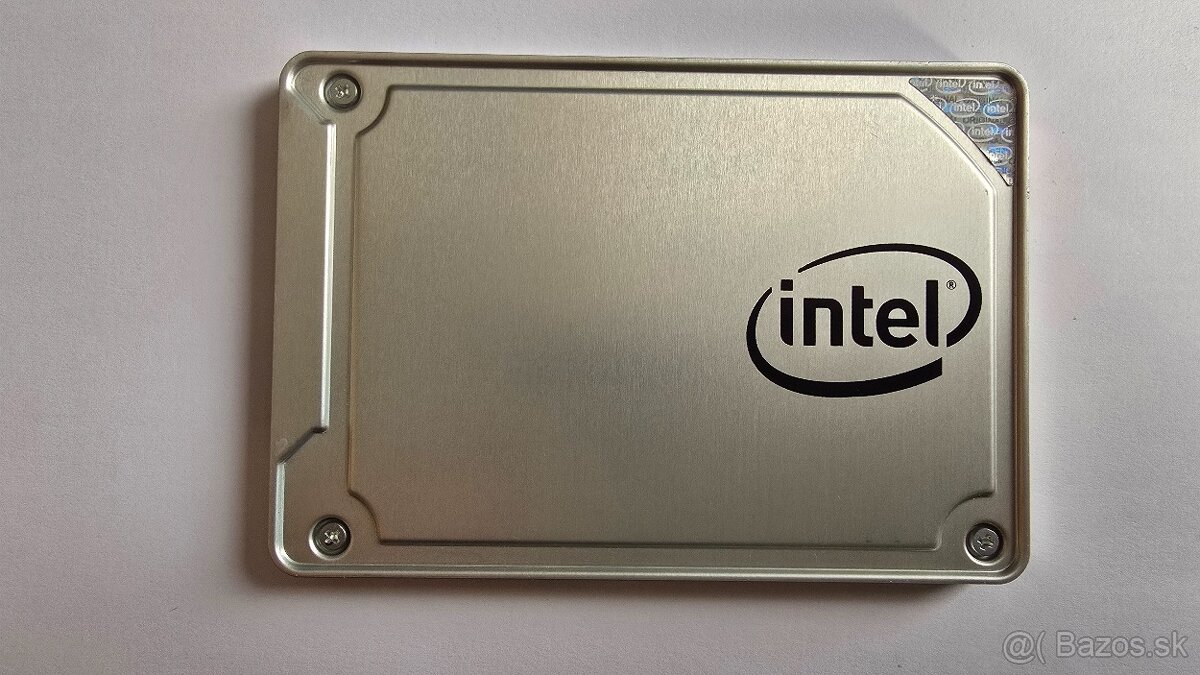 Predám 2,5" SSD Intel 545S 512GB - 2