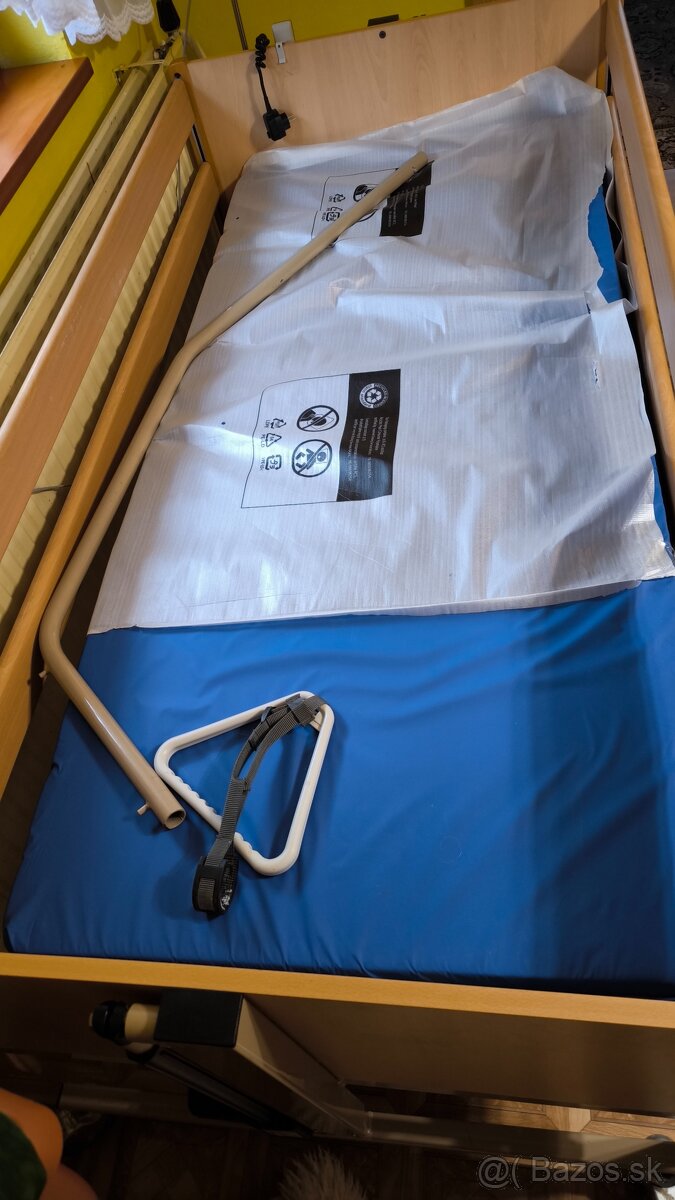 Polohovateľna posteľ - 2