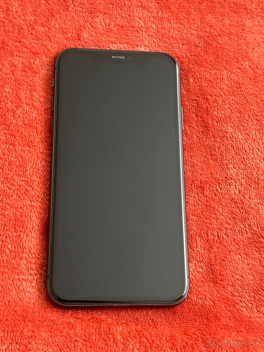 iPhone 11 black 64GB - 2