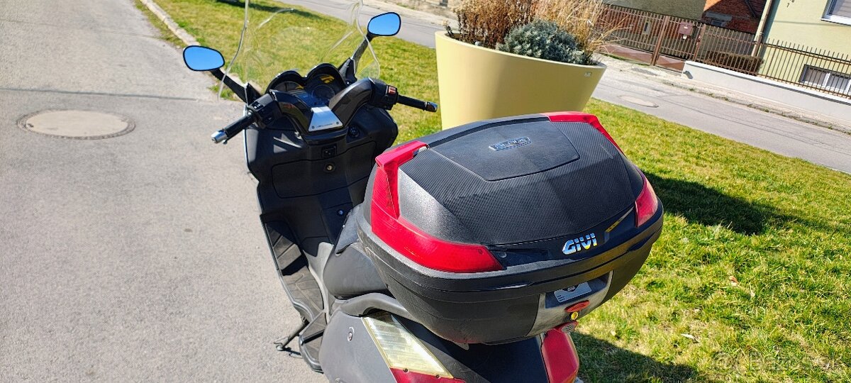 Aprilia Atlantic 500 - 2