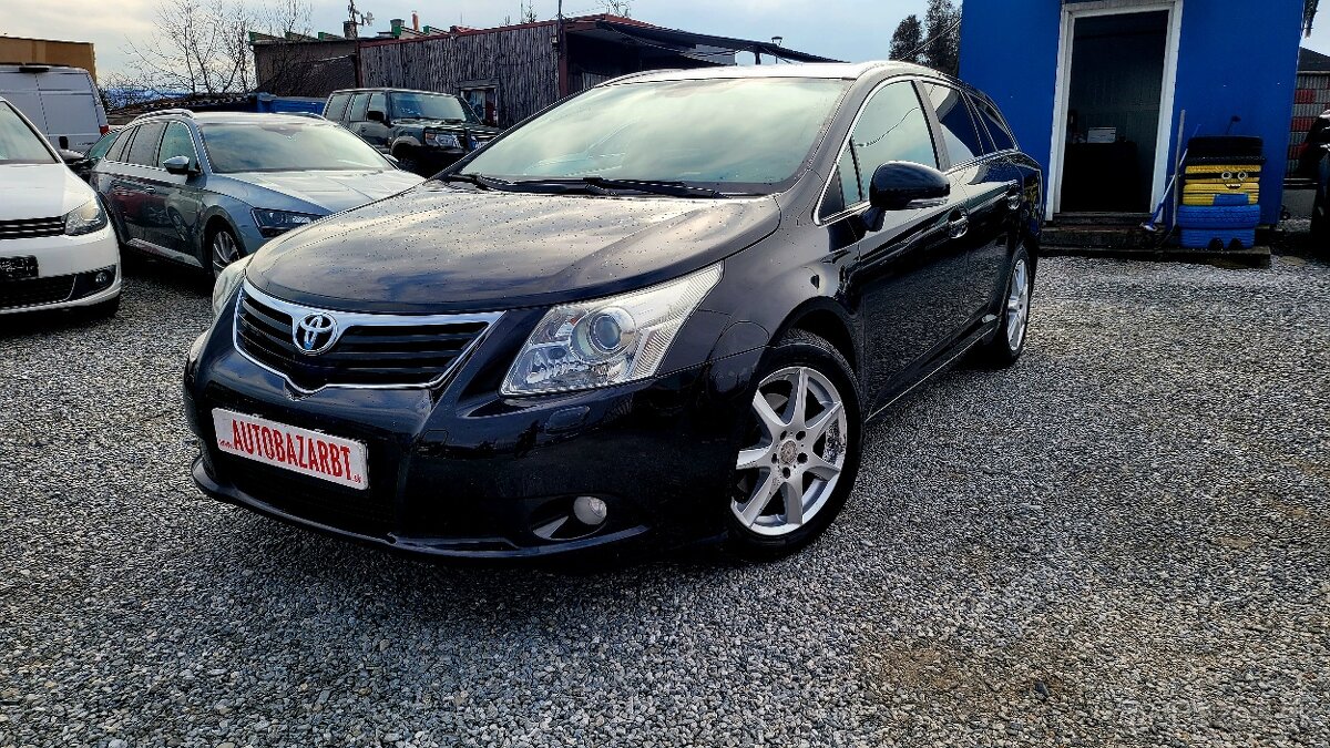 Toyota Avensis Combi 2.0 D-4D Exclusive - 2