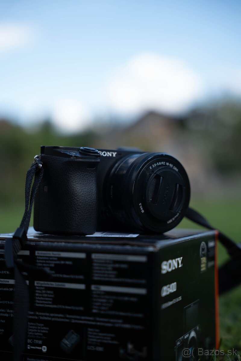 Sony A6400 + 16-50mm kit objektív - 2