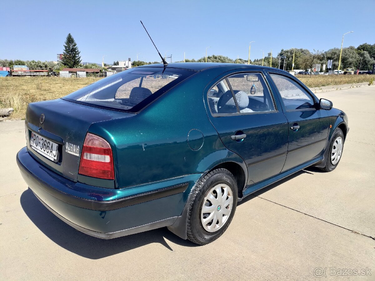 Škoda Octavia - 2