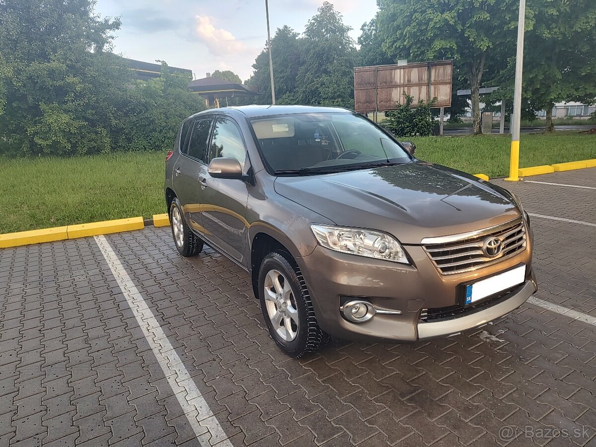 Toyota RAV4 2,0 VVT-i LPG 4x4 - 2