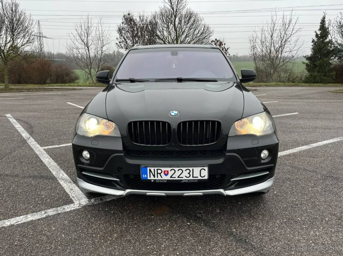BMW X5 e70 4.8i - 2