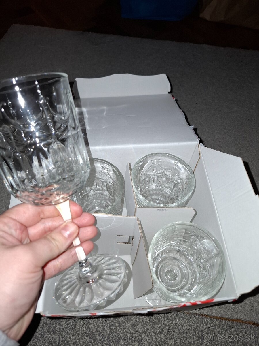 Poháre na víno - 2