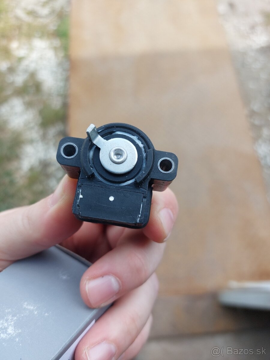 Potenciometer náklonu veže Linde - 2