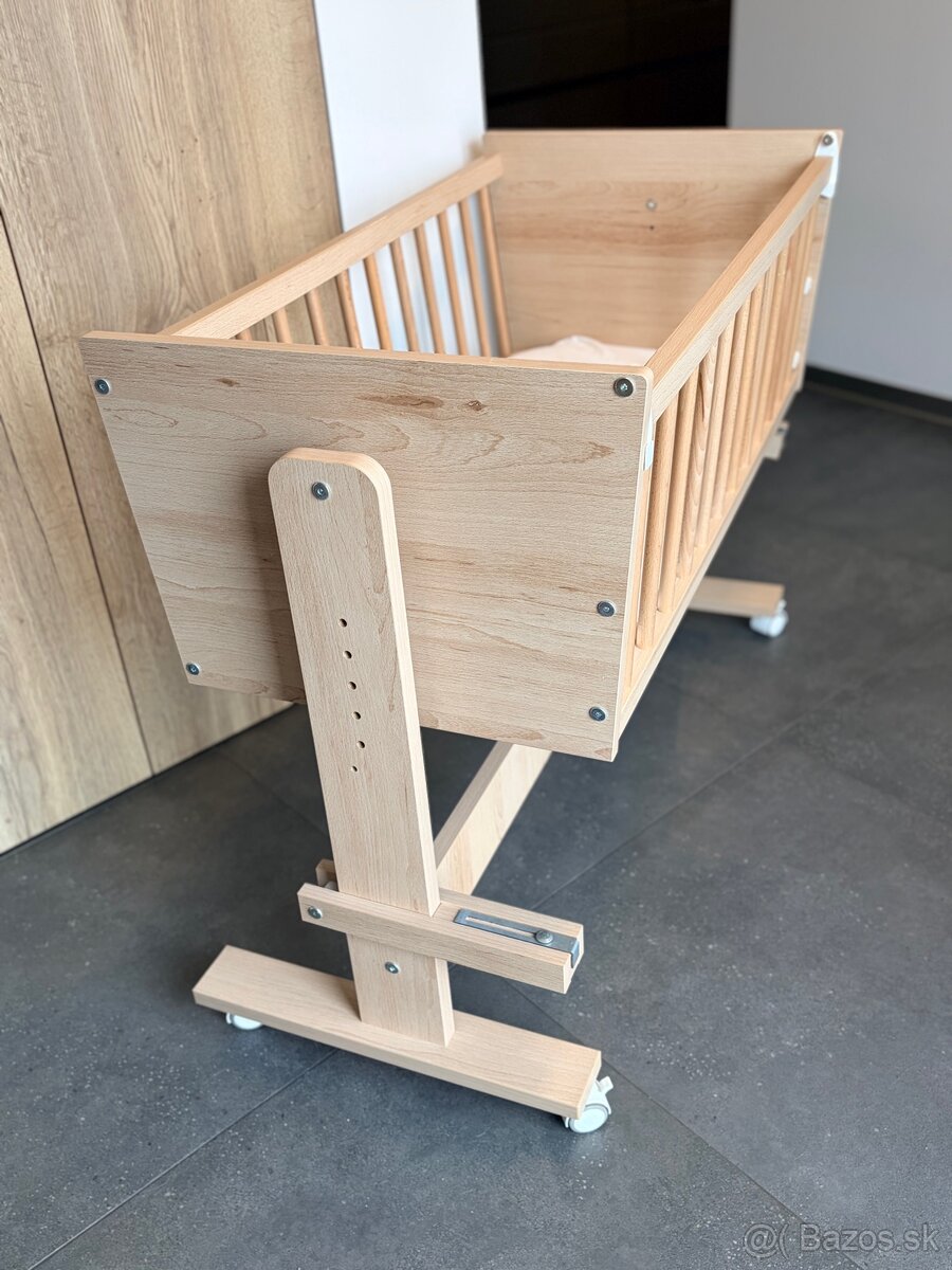 Detska postielka/koliska - 2