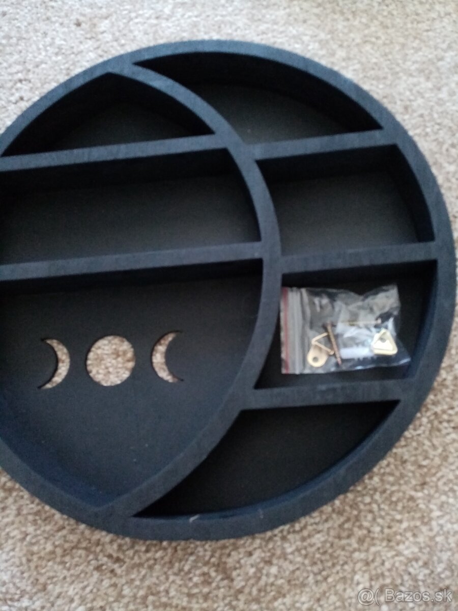 predam poličku na stenu - 2