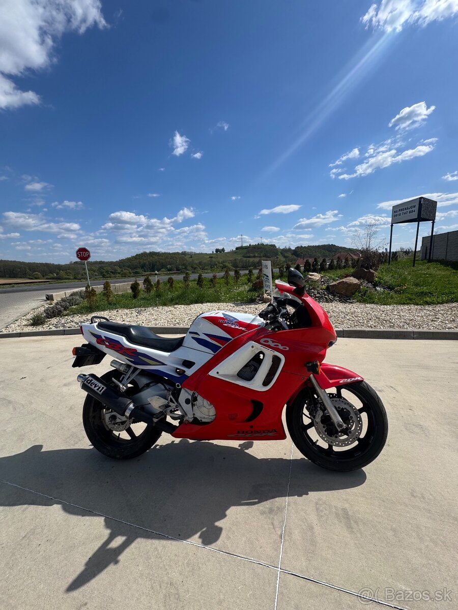 Honda CBR 600F - 2