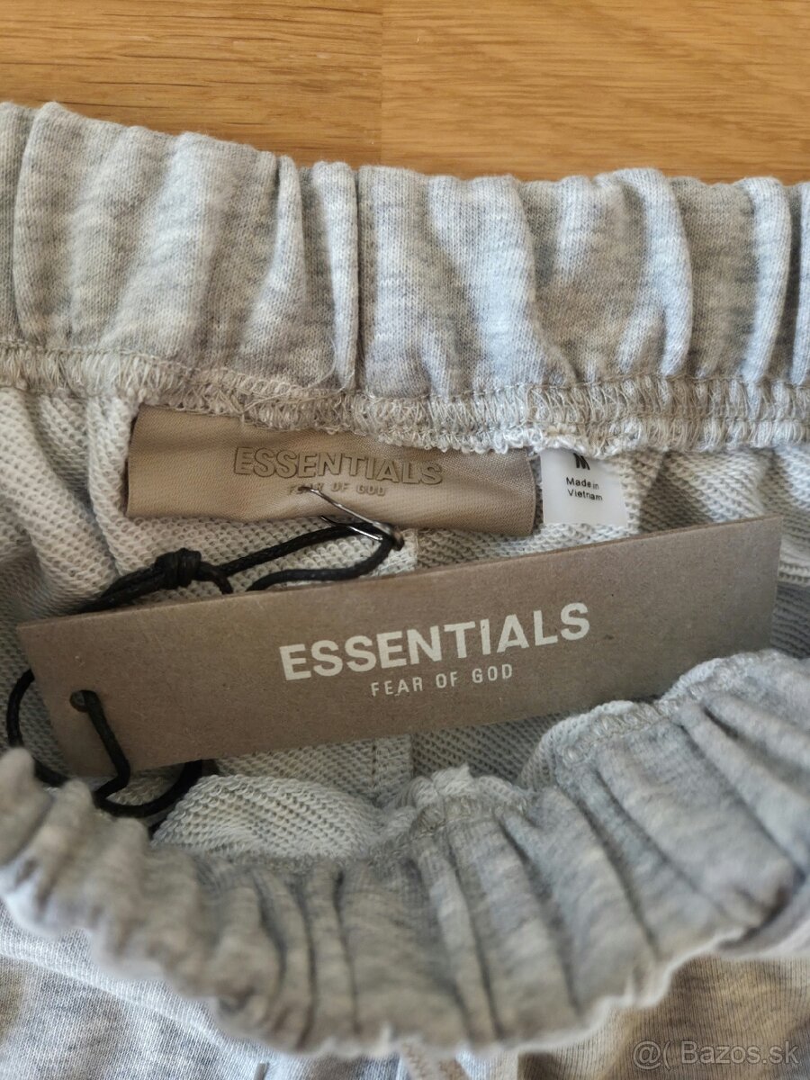 Essentials kraťasy - 2