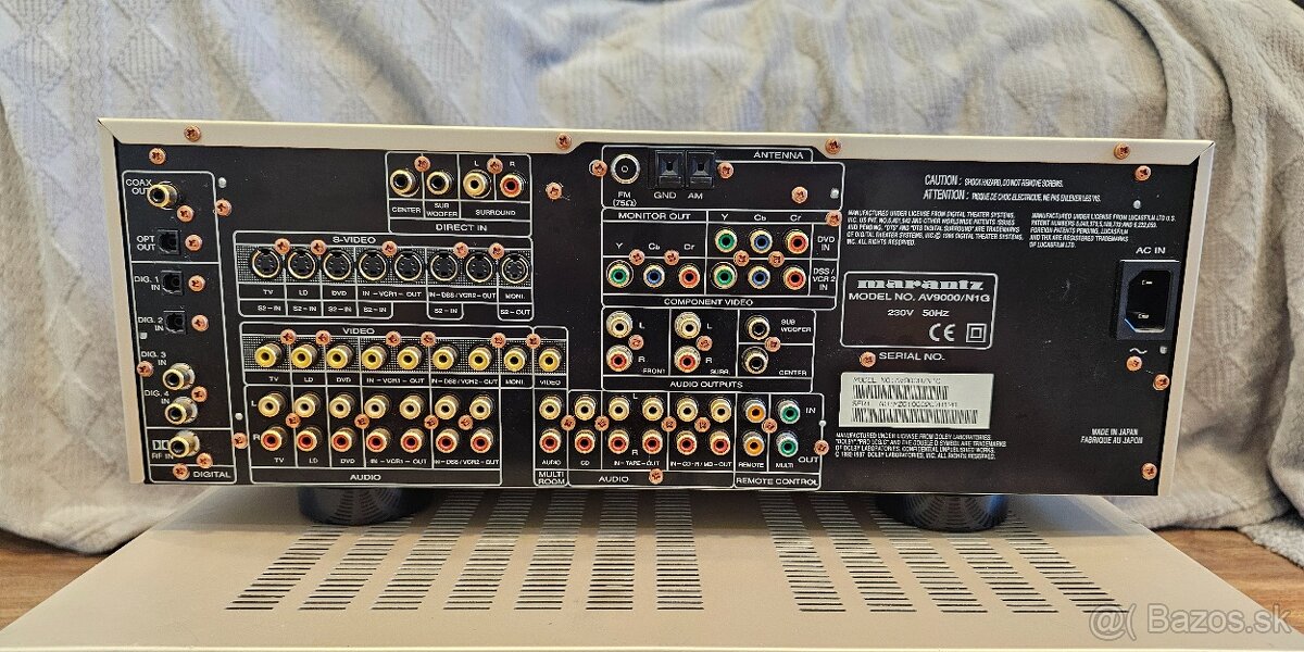 Marantz AV9000 - 2