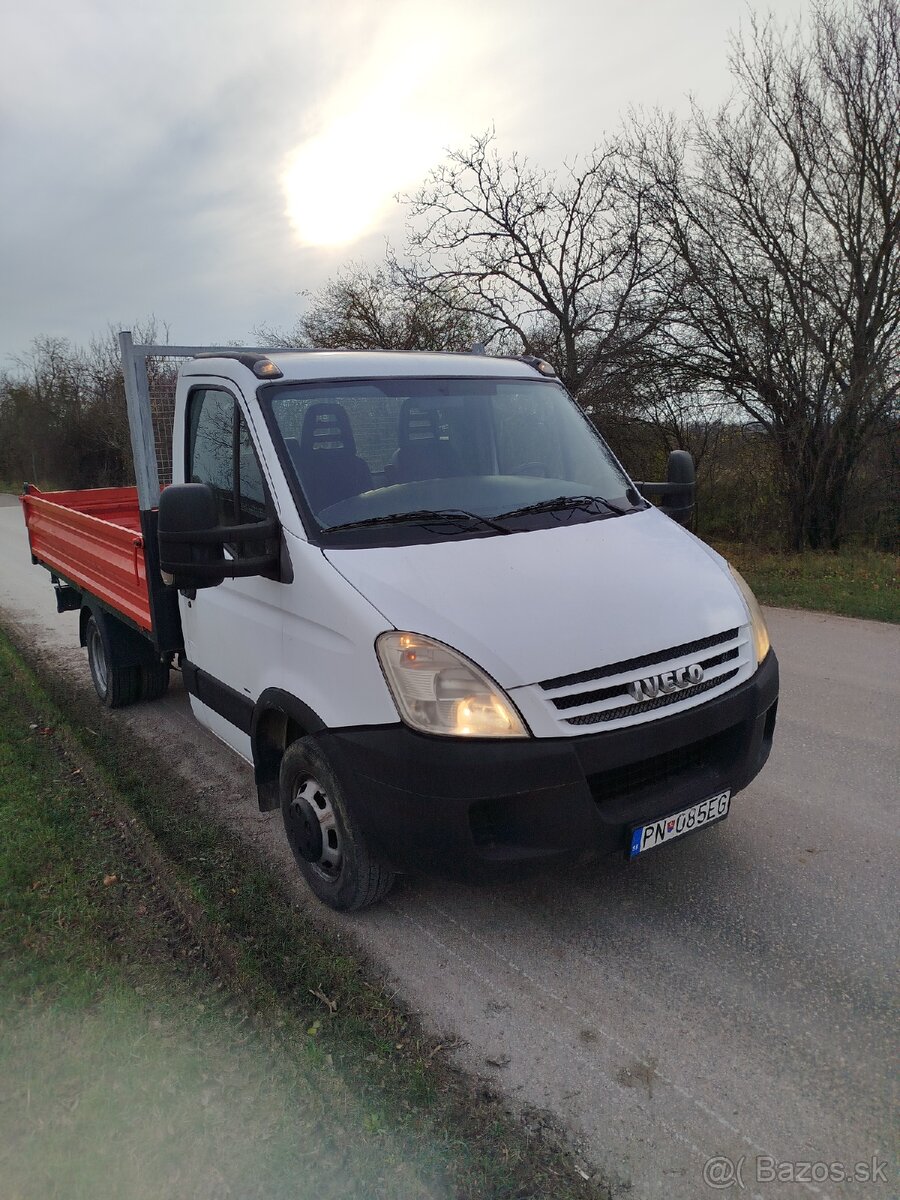 Predám IVECO DAILY 35 C 15 vyklápač do 3,5T - 2