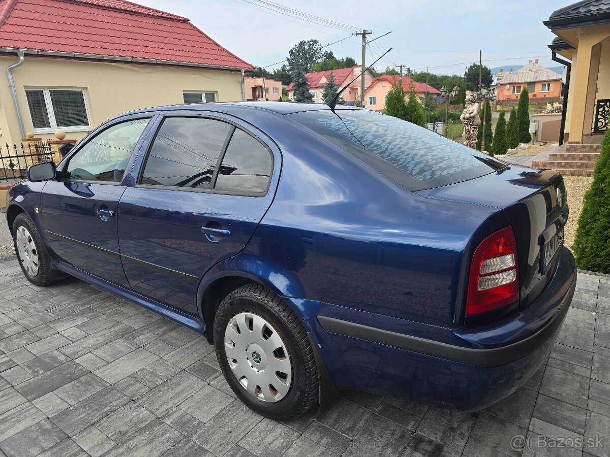 Predám Škoda Octavia TOUR 1.6 benzín - 2