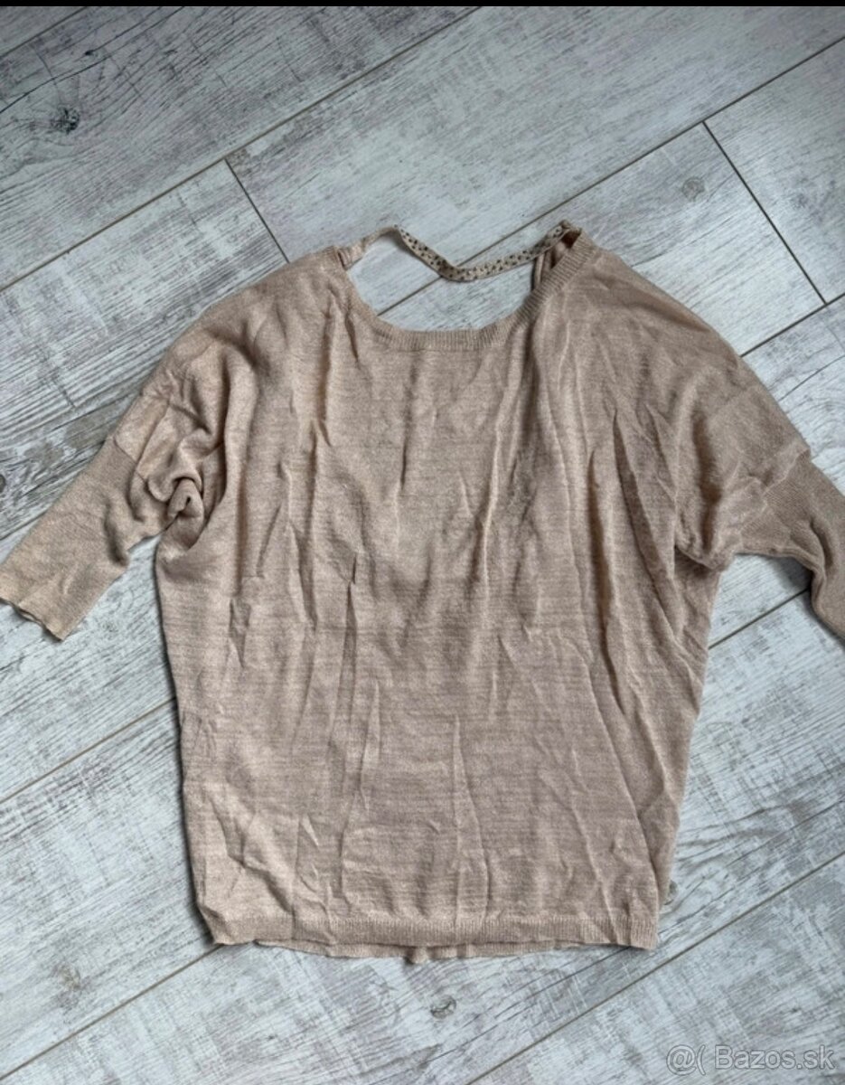 Dámsky svetrík S - 2
