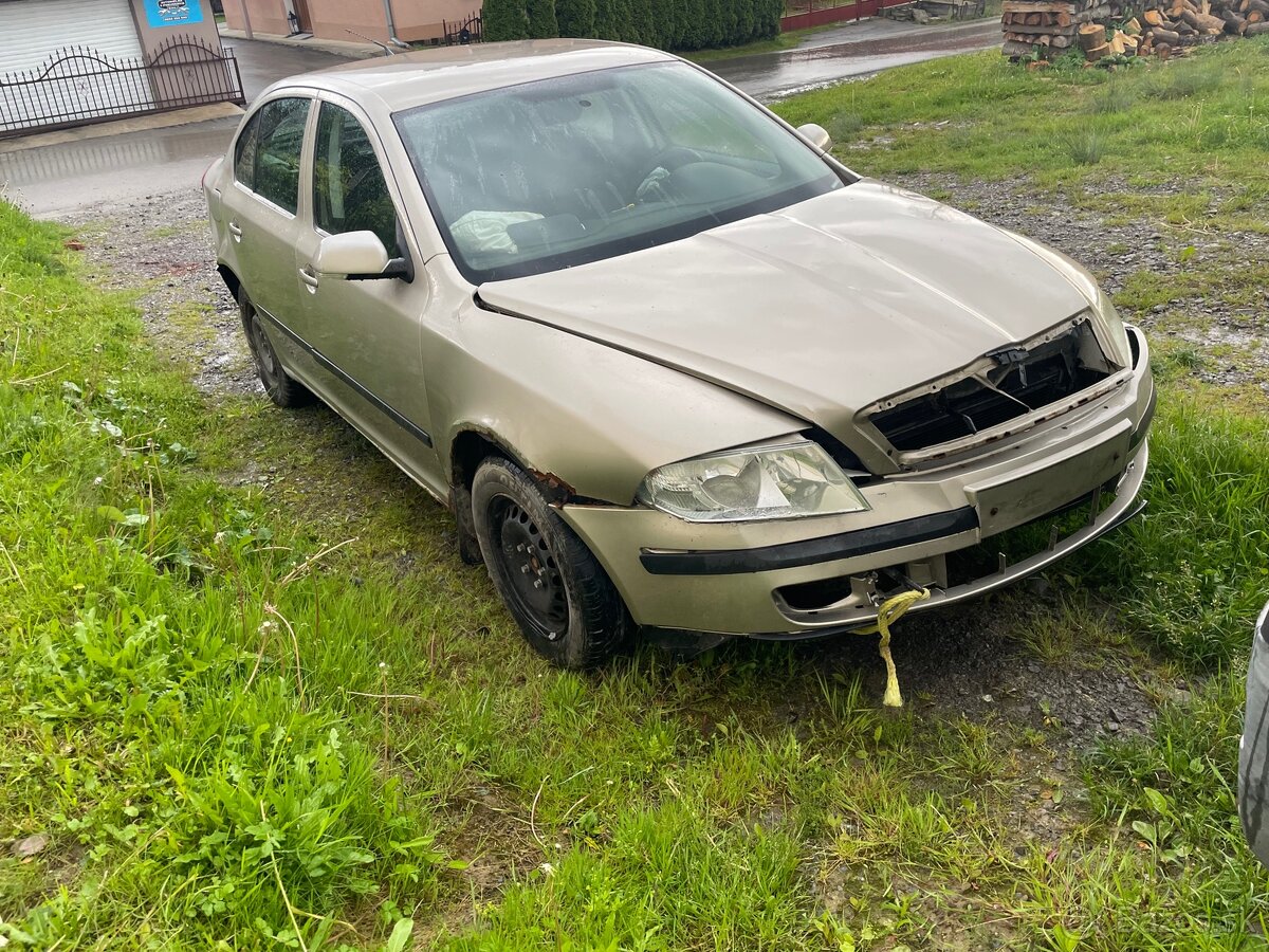Rozpredam Škoda Octavia 2 - 2