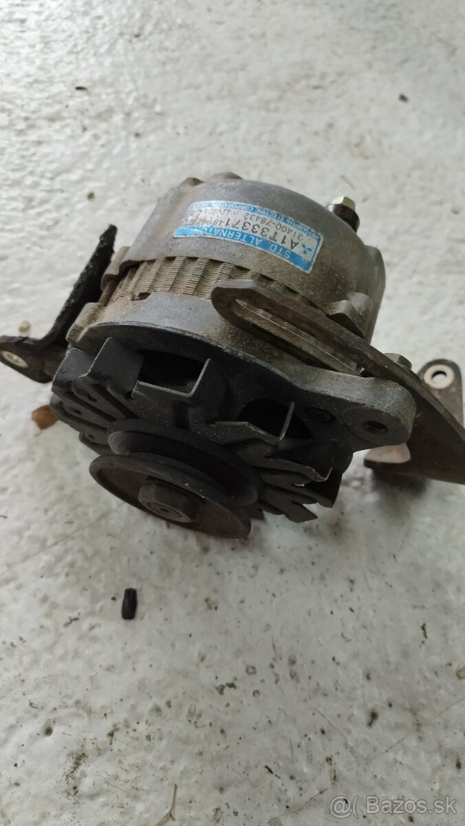 Suzuki Samurai SJ 410 štartér a alternátor - 2