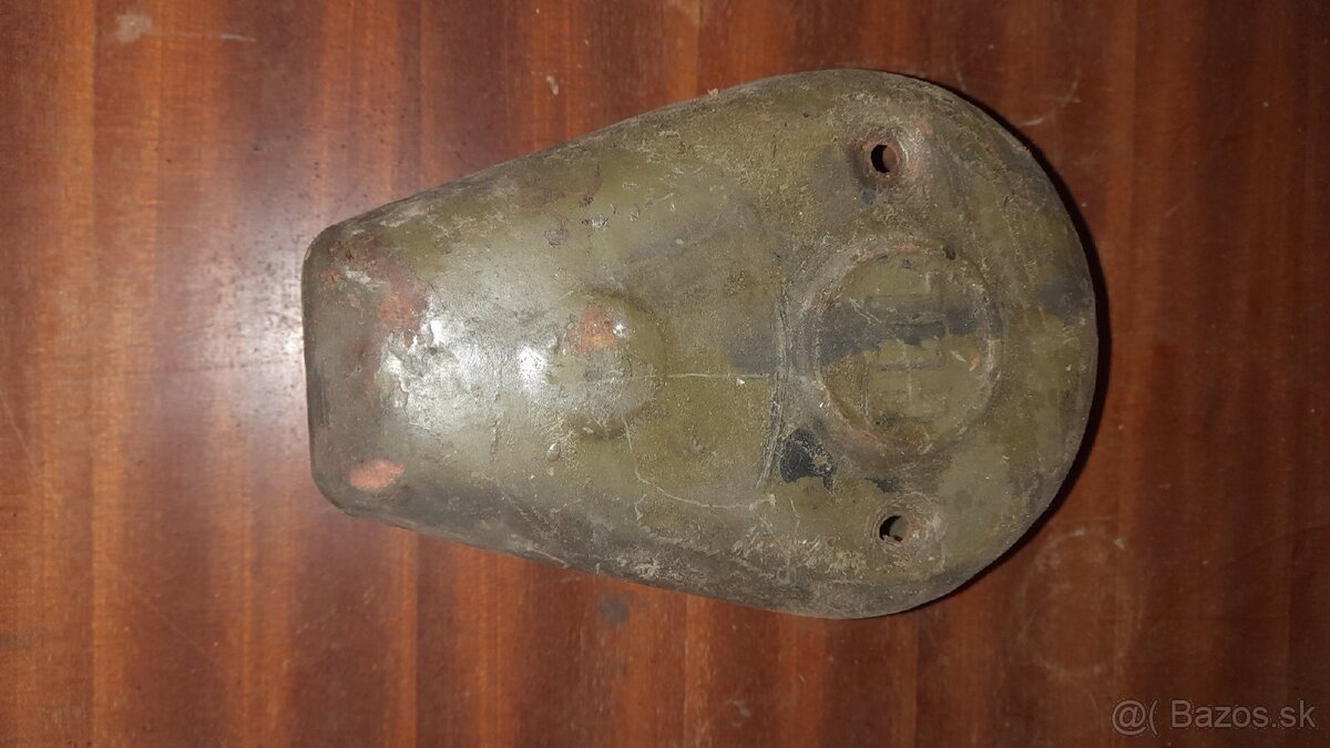 Kryt štartra Tatra 148 - 2