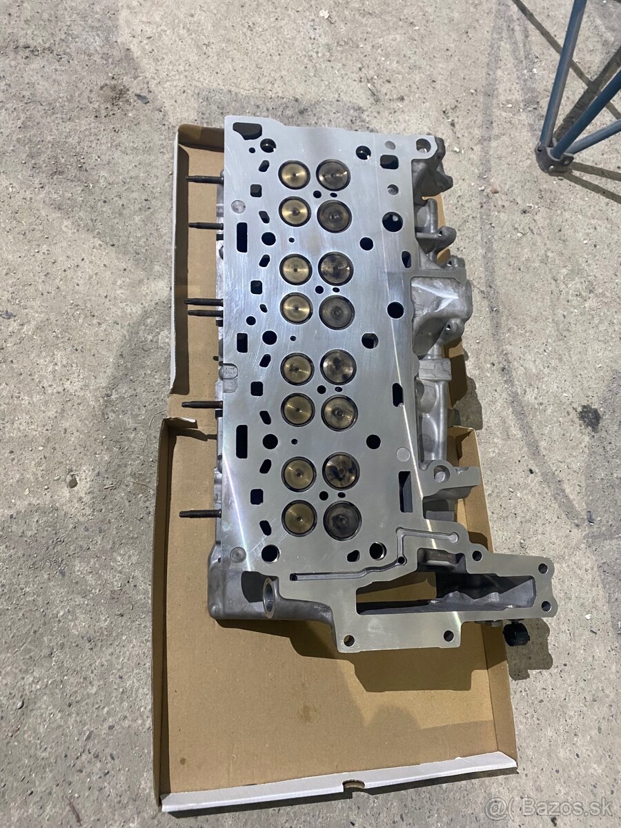 Hlava BMW N47N 2.0D 135kw - 2