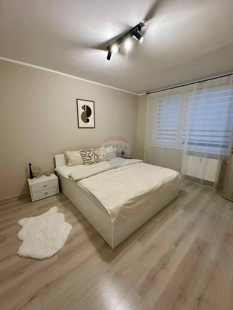 =RE/MAX= ponuka na prenájom útulný 2-izbový byt v centre Tr - 2