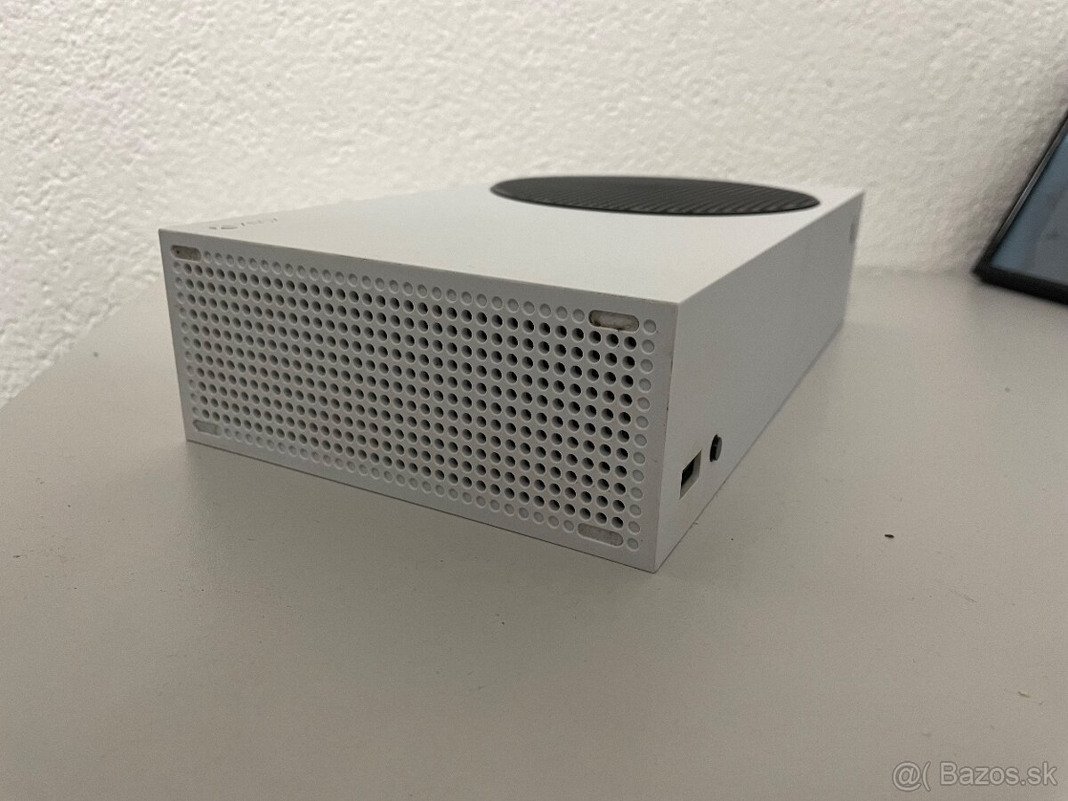Predám xbox one S - 2