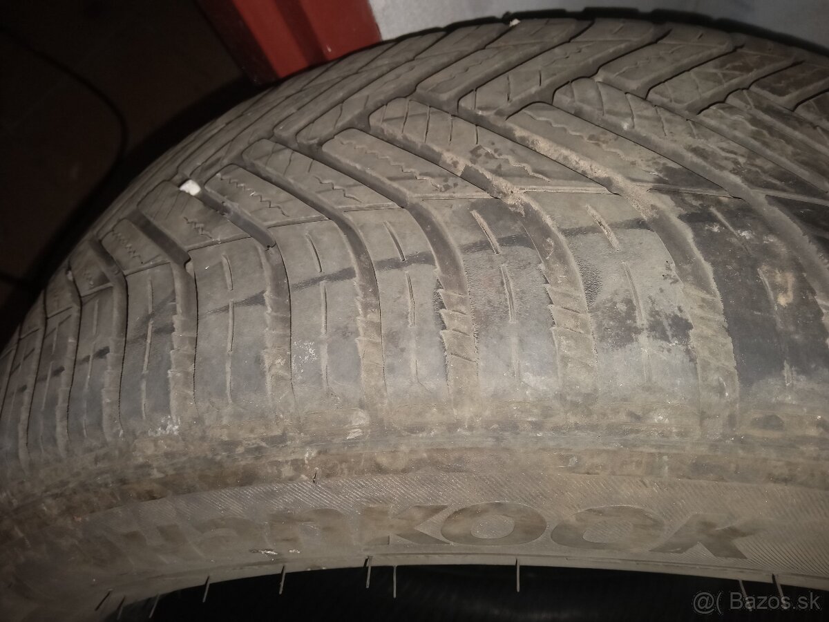 205/55R17 celoročné - 2