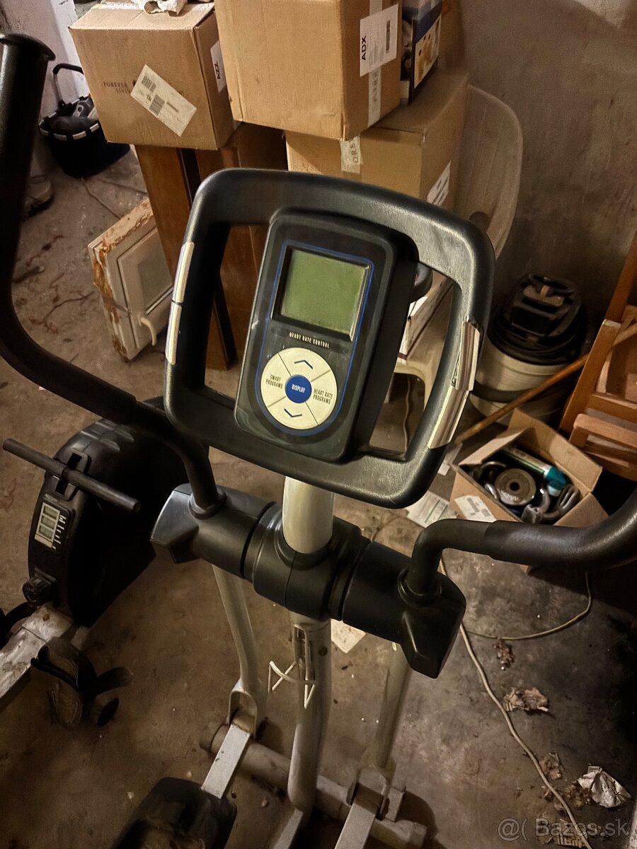 Elipticky trenazer a veslovaci trenazer - 2