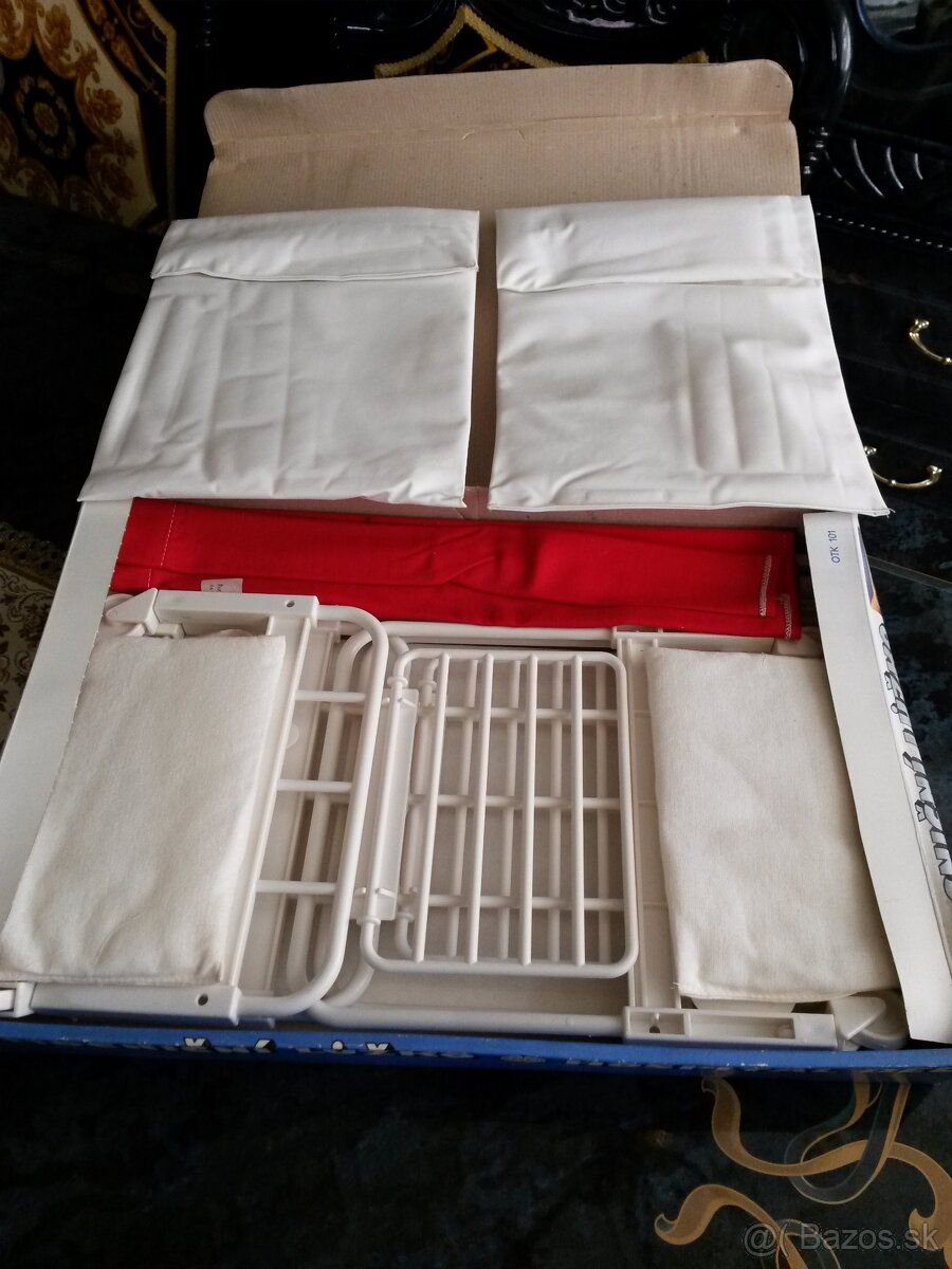 Nemocnicne luzko SMER - Stare hracky - 2