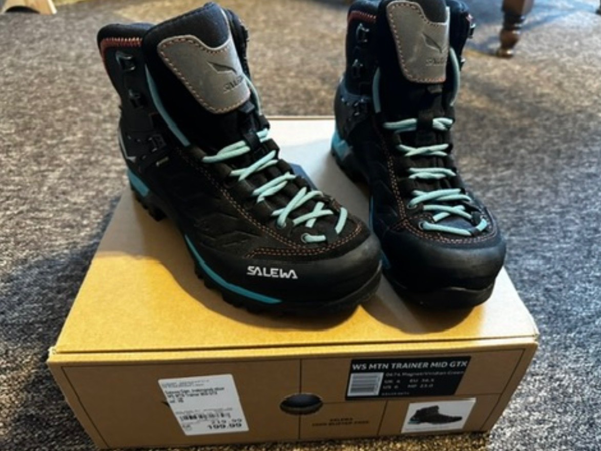 Salewa dánska trekingova obuv - 2