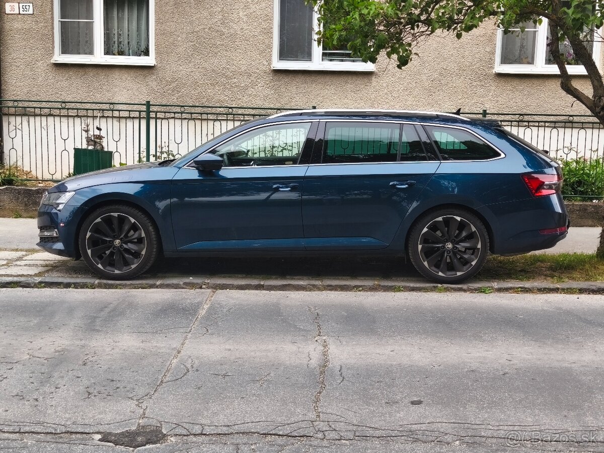 Škoda Superb combi 4x4 DSG 140kw r.v.1/2020 - 2