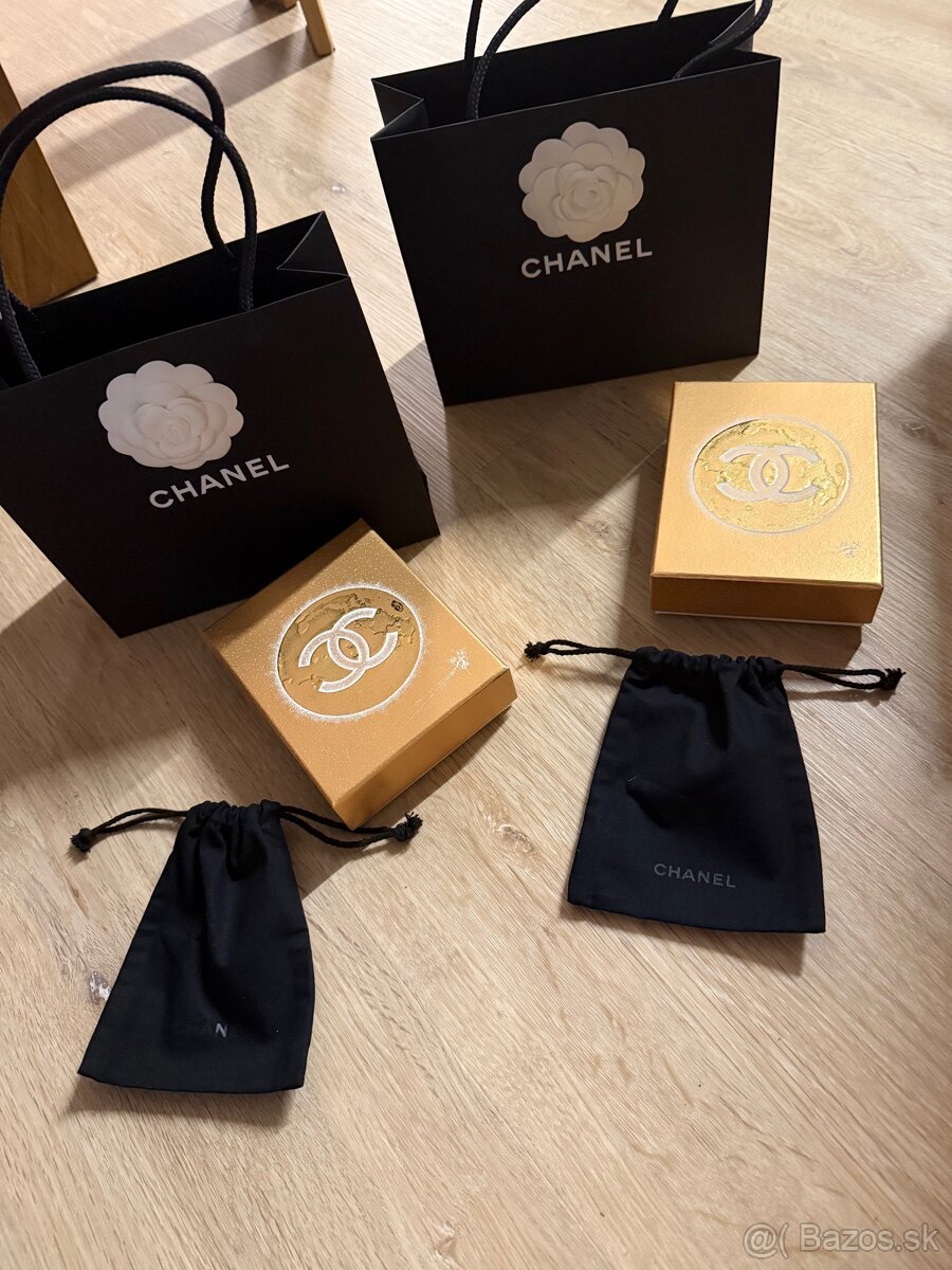 Chanel krabice a tašky - 2