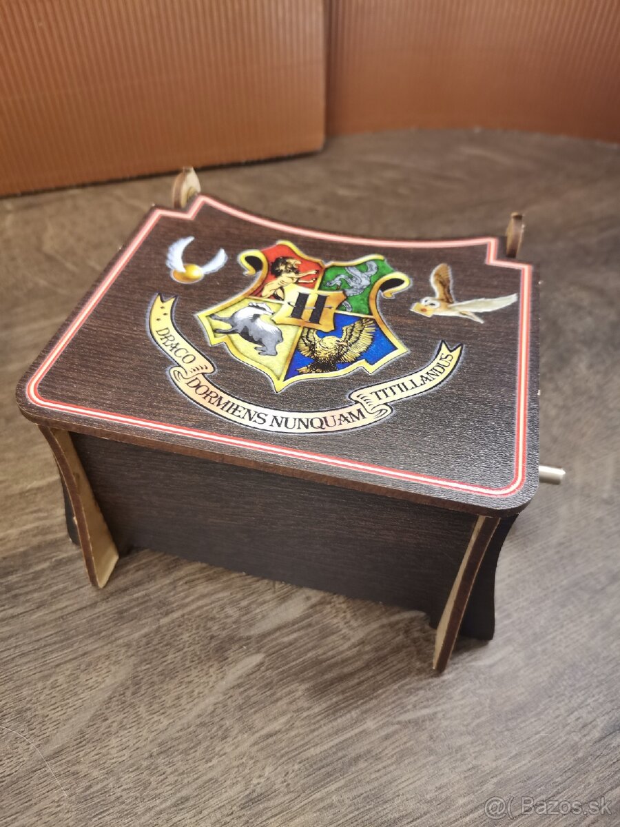 Šperkovnica s hudbou. Drvene - 2