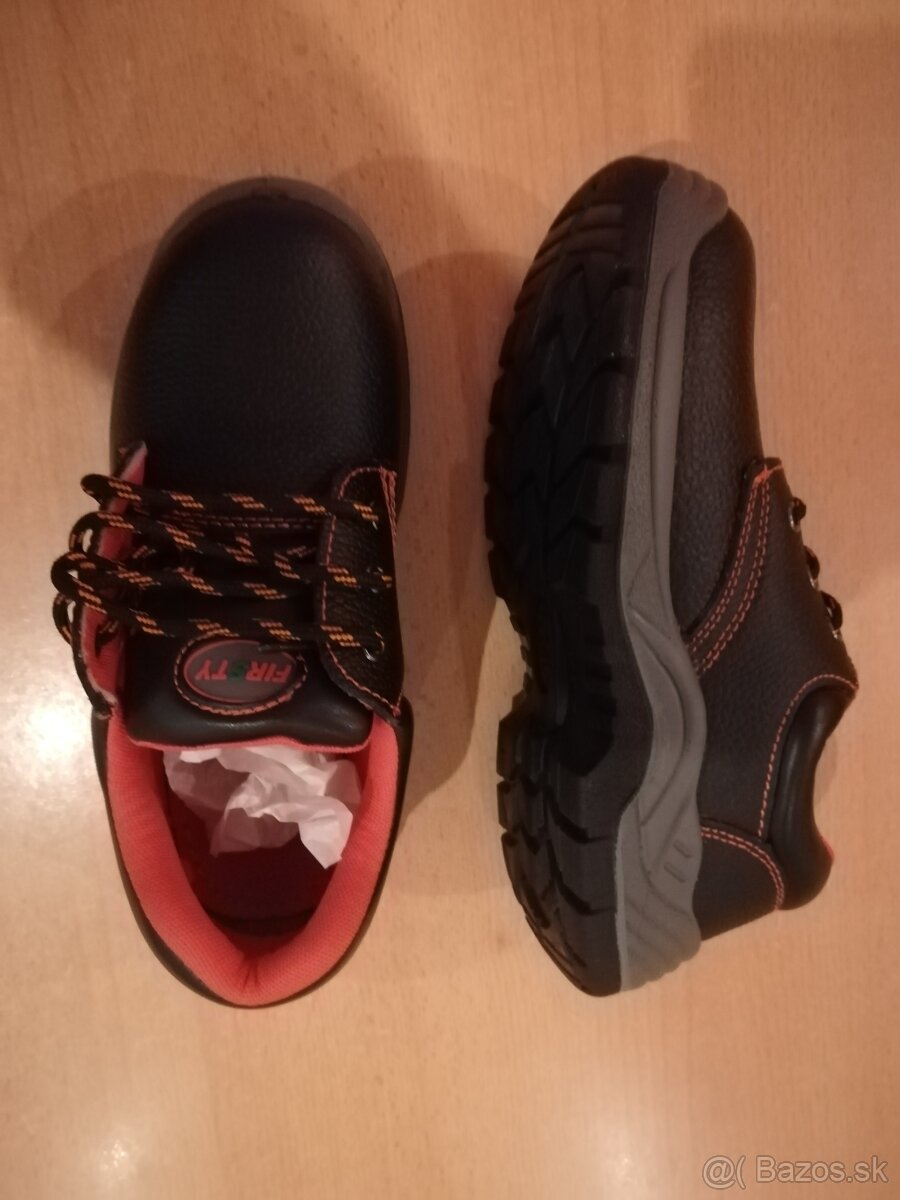 Pracovná obuv 39 - 2