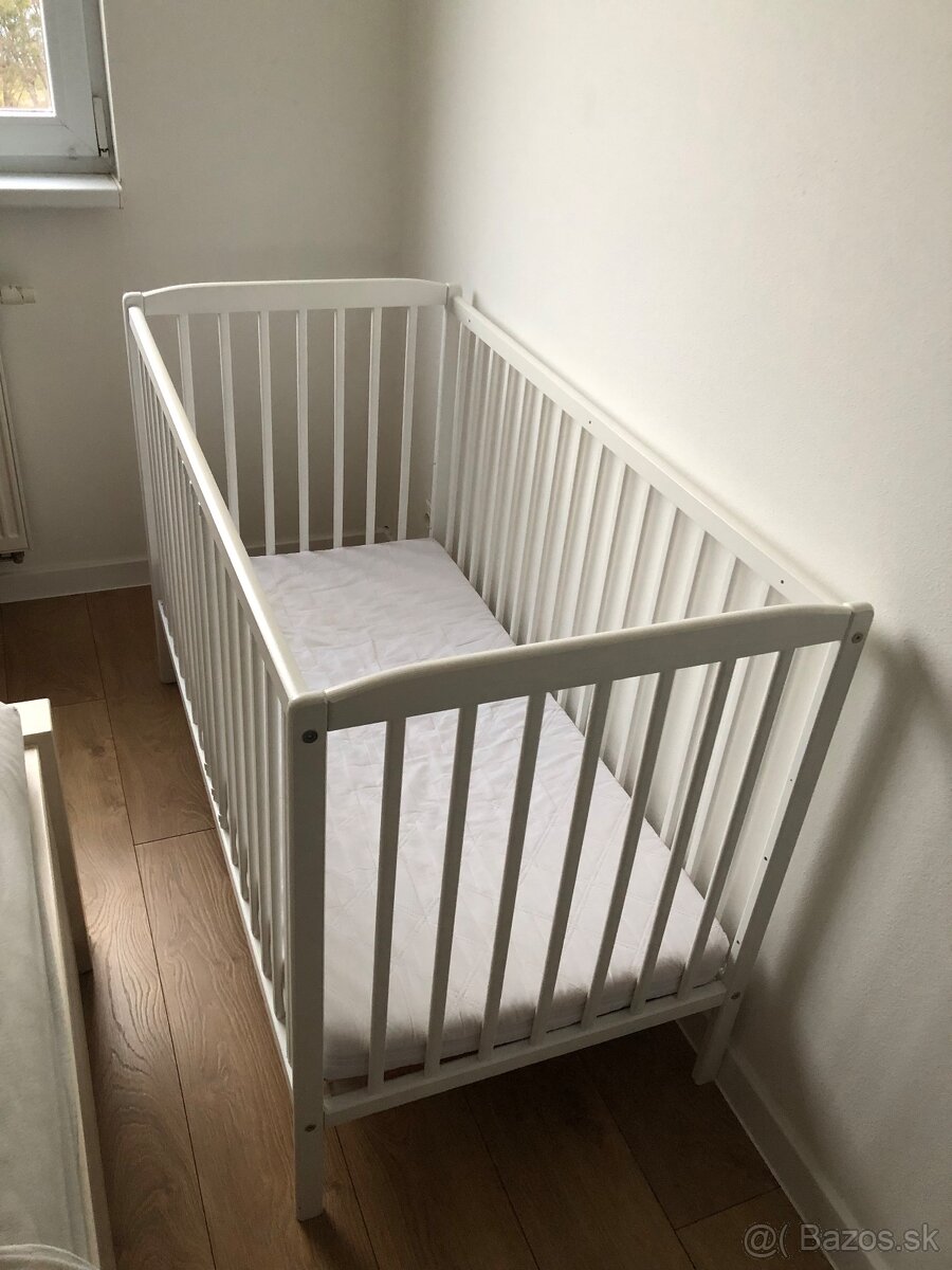 Detská drevená postieľka - 2