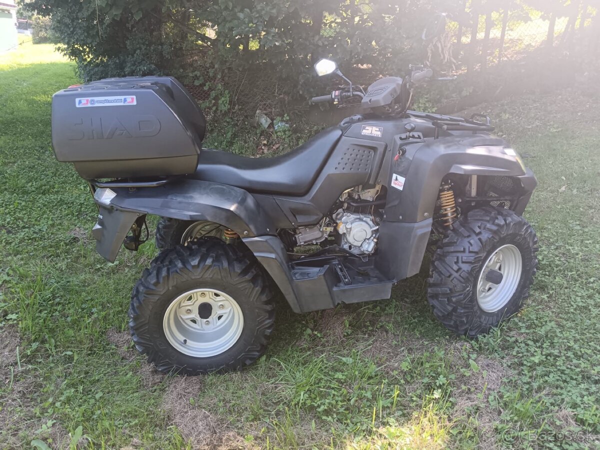 Predám Štvorkolku SMC 320 jumbo - 2