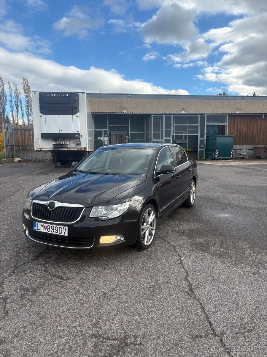 Škoda superb - 2