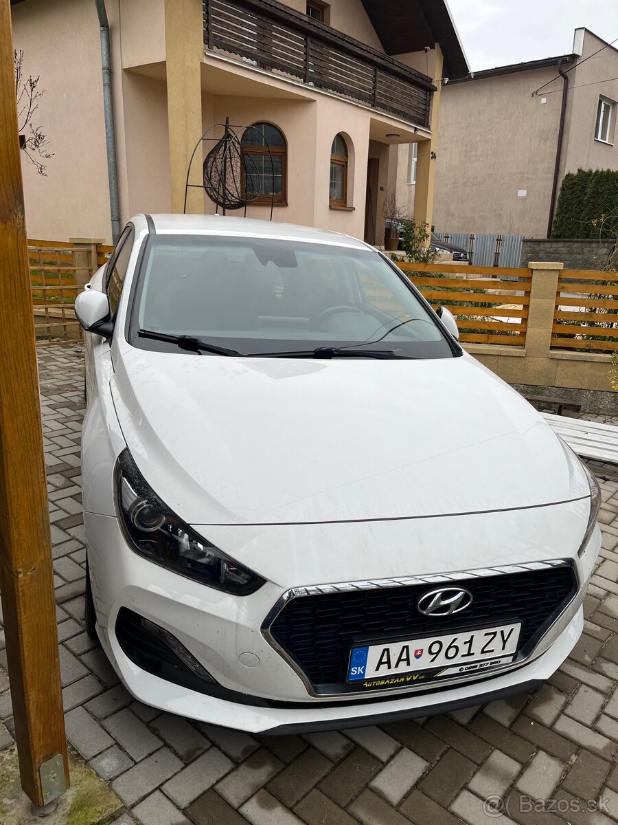 Hyundai i30 Fastback 1.4 T-GDi Automat - 2