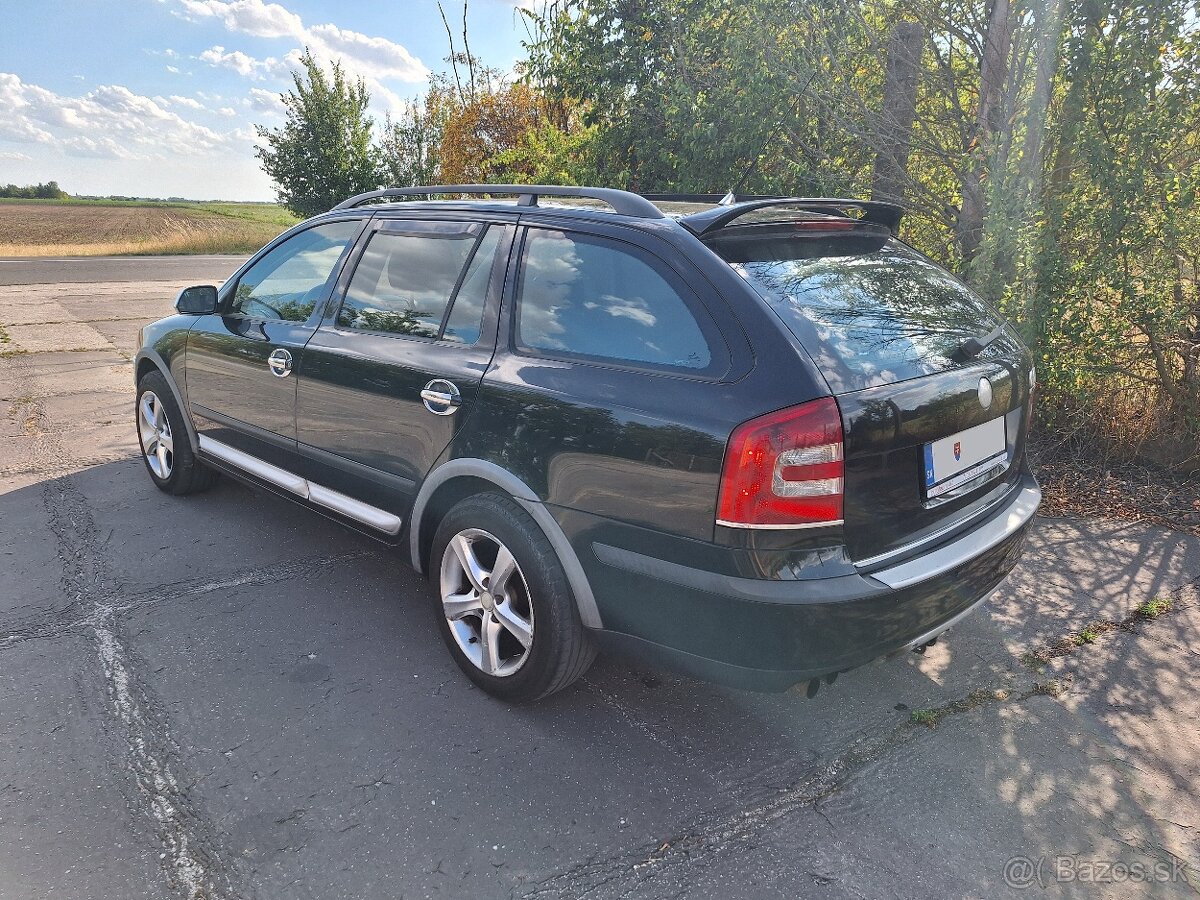 Škoda Octavia 2.0 TDI automat - 2